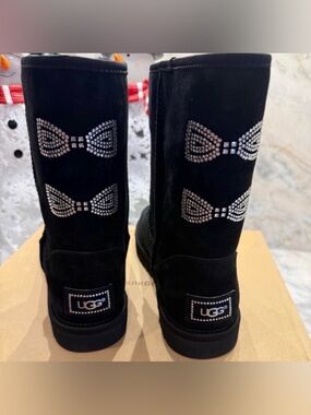 UGG Swarovski Bow Boots ✨ RARE | Black Suede | Size 11 | BNWT